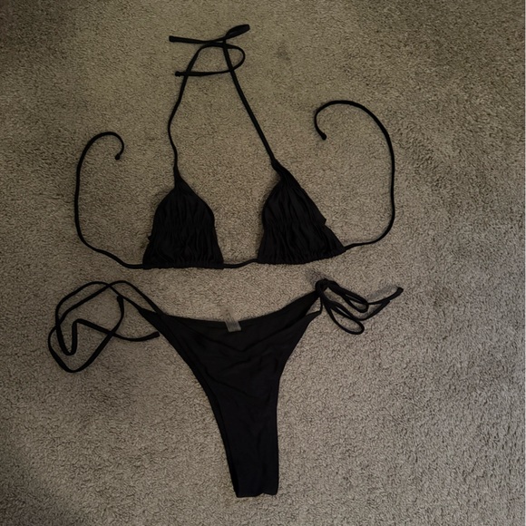 Bikini Set - Picture 4 of 4